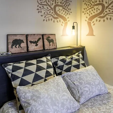 Grodzka, Old Town, Main Square, 2 Bedrooms *